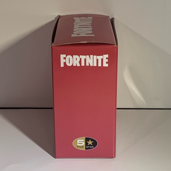 💘 [4/$25] [BRAND NEW] FUNKO 5 STAR FORTNITE LOVE RANGER FIGURE WITH ACCESSORIES - Picture 4 of 7